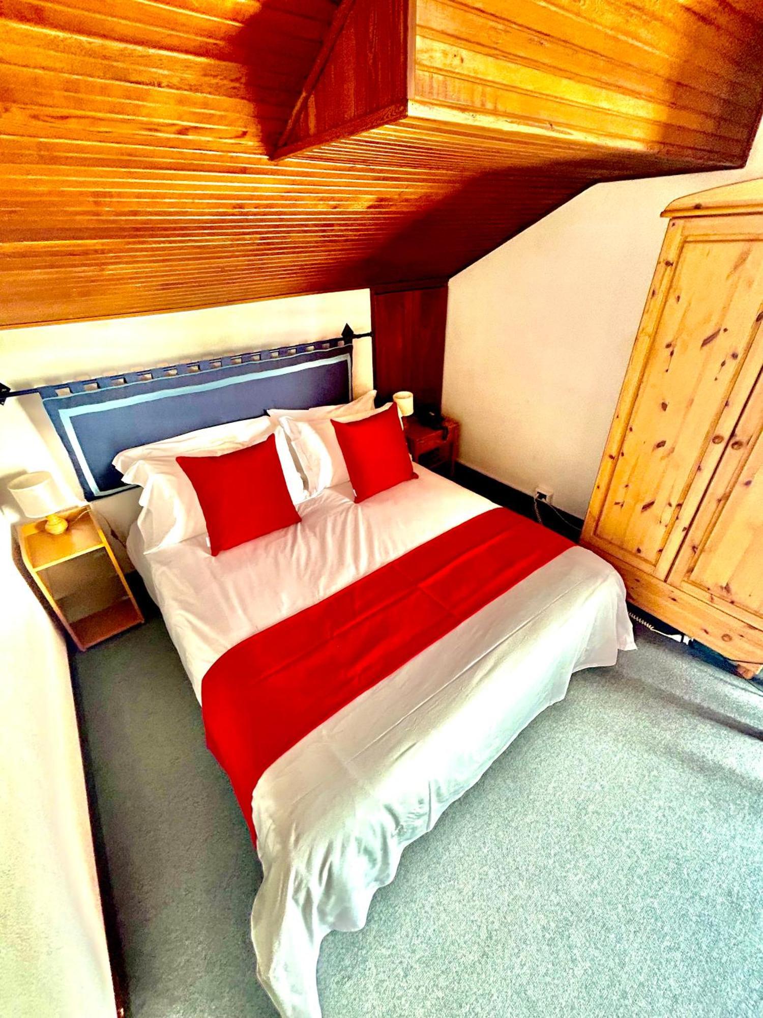 Hotel La Nigritella Бардонечия Екстериор снимка